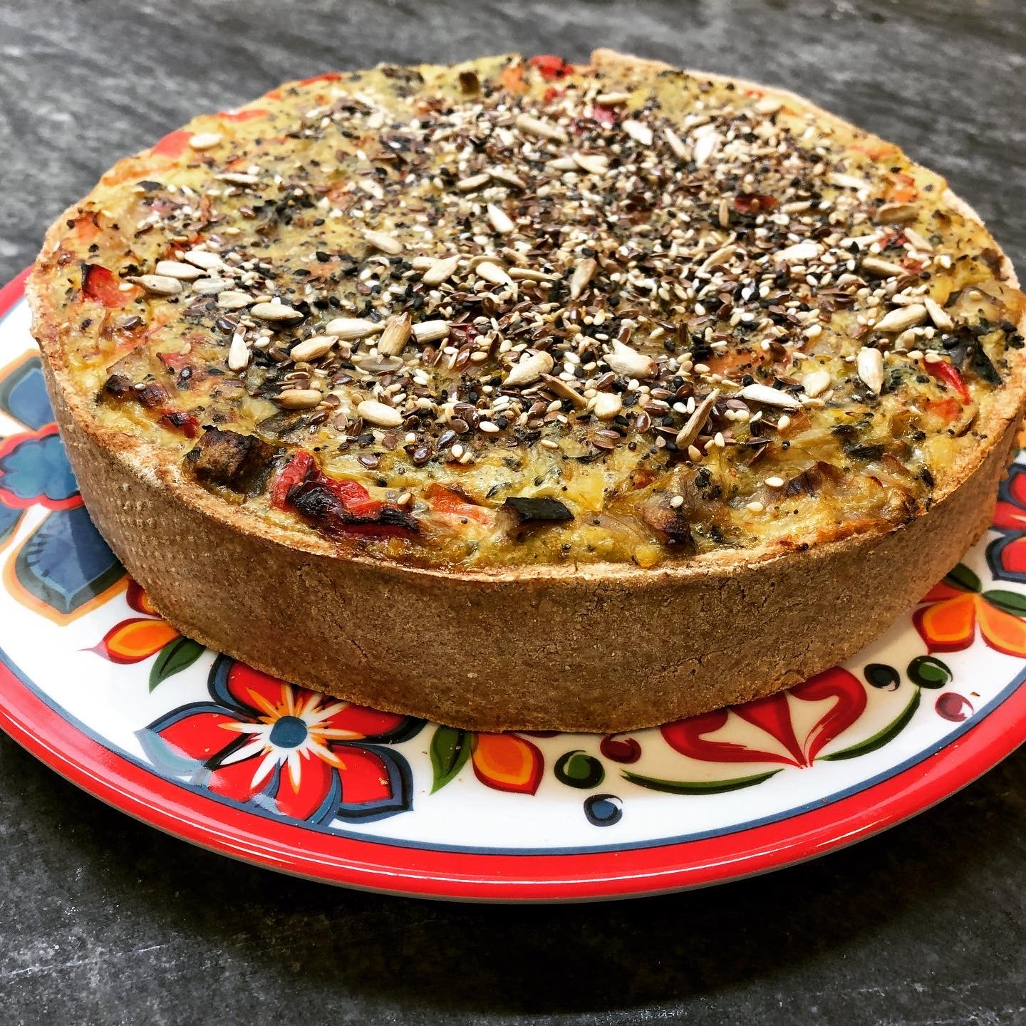 Tarta con todas las verduras que hay en la heladera EatGirls